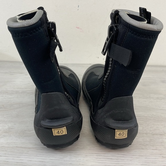 NWOT Camaro Titanium Plush Diving Boots-Men - Picture 4 of 12